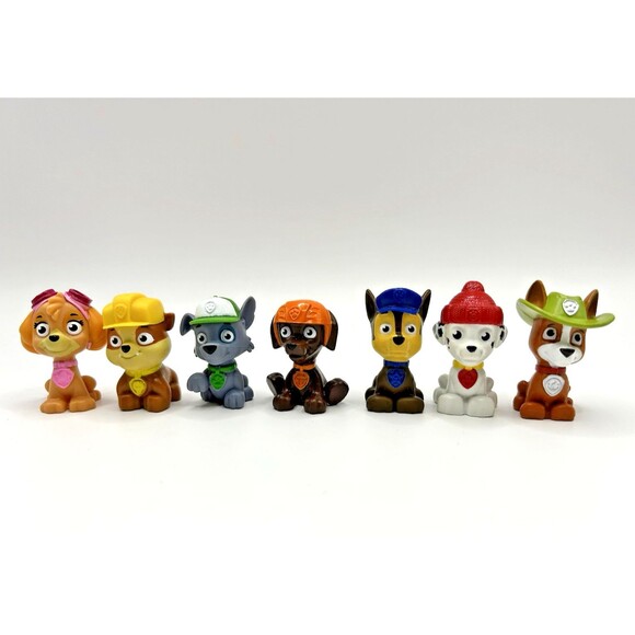 Paw Patrol Mini Figures Lot of 7 Mini Cake Toppers Tracker Rocky Zuma Skye Chase - Picture 1 of 8